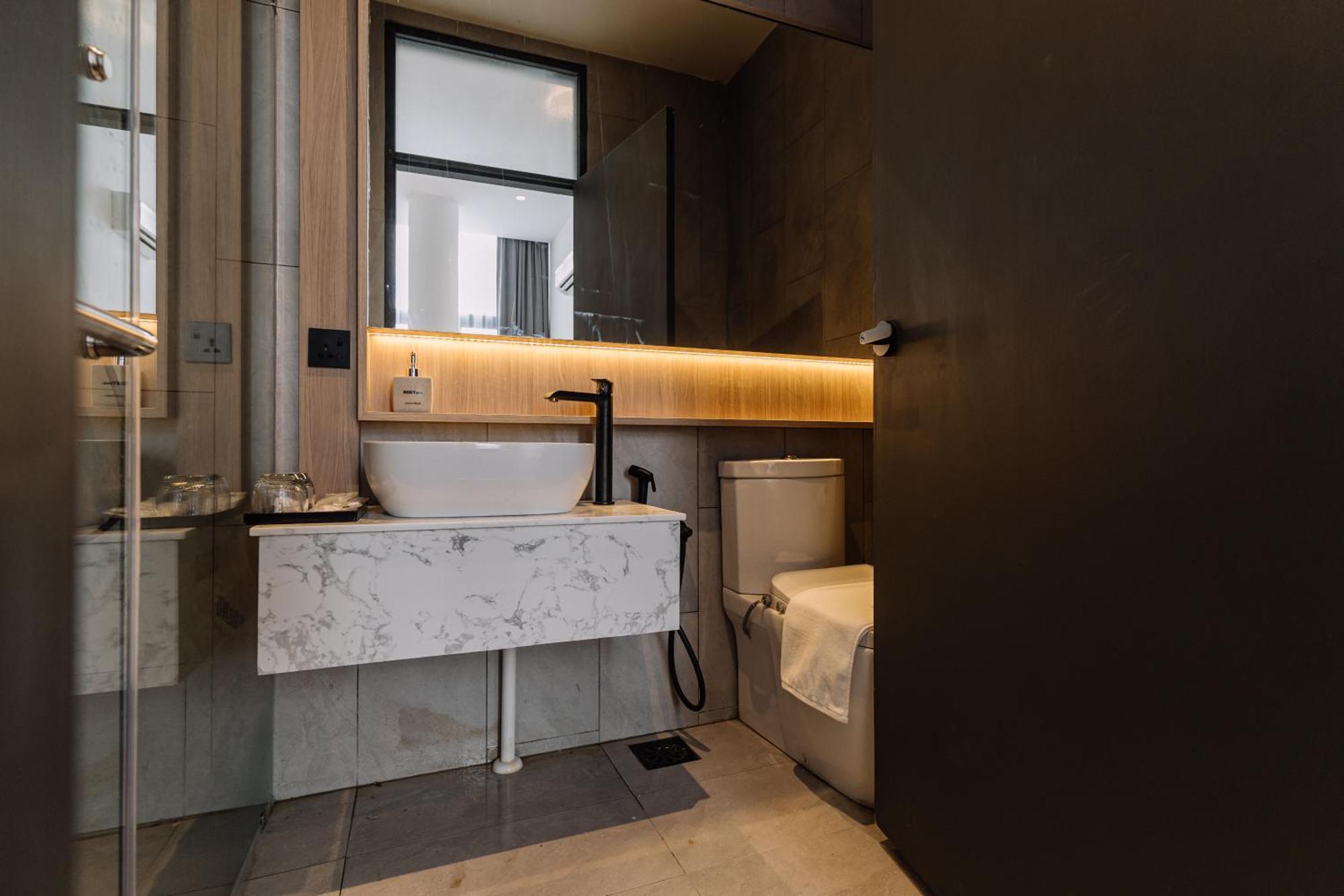 Impiana By Roxy Hotel كوشنج المظهر الخارجي الصورة